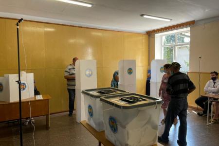Казбек Тайсаев о досрочных парламентских выборах в Молдове