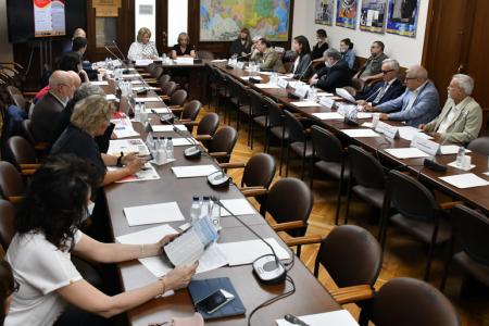 Нина Останина: КПРФ защищает людей от «строительной агрессии»!