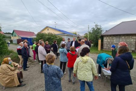 Екатеринбург. По требованию КПРФ скандальную многоэтажную застройку Уктуса отменили