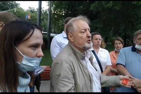 Москва. «Народная приемная» КПРФ в ВАО: Быть или не быть Семеновскому парку?