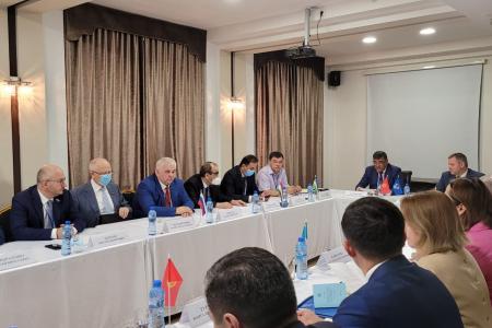 Казбек Тайсаев прибыл в Молдову для участия в работе группы международных наблюдателей на парламентских выборах