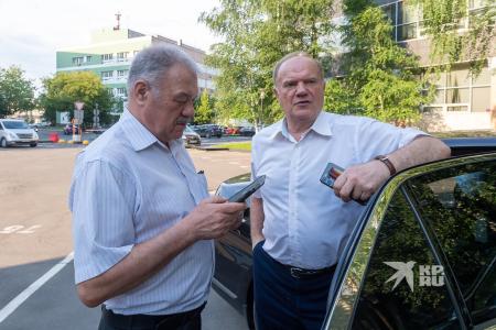 Председатель ЦК КПРФ выступил в программе "Партийная среда с Геннадием Зюгановым" на радио "Комсомольская правда"