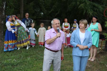 Ярославская область. Проблемные вопросы жителей п. Песочное Рыбинского района на контроле депутатов-коммунистов