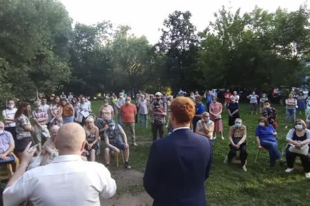 Денис Парфенов: «Стройке нет! Встретился с жителями ул. Белозерская в Бибирево»
