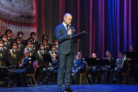 В Москве состоялся торжественный концерт, посвященный 100-летней годовщине образования Компартии Китая