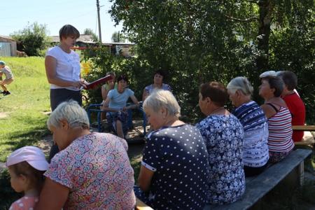 Ярославская область. Забытые властью жители города Тутаева обратились к депутату от КПРФ Елене Кузнецовой за помощью