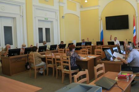 Омск. Список КПРФ зарегистрирован единогласно