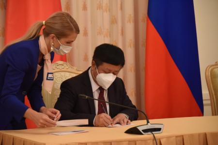 В Доме приемов МИД России состоялось торжественное мероприятие, посвященное 20-летию подписания Договора о добрососедстве, дружбе и сотрудничестве между РФ и КНР