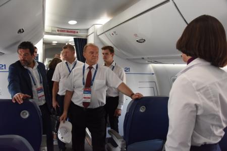 Г.А. Зюганов посетил Международный авиационно-космический салон МАКС-2021 в подмосковном Жуковском. Фоторепортаж