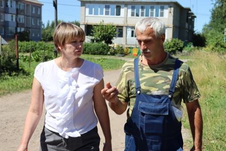 Ярославская область. Забытые властью жители города Тутаева обратились к депутату от КПРФ Елене Кузнецовой за помощью