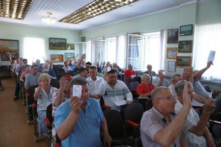 В Омске прошла конференция по выдвижению кандидатов в депутаты Законодательного собрания области
