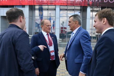 Г.А. Зюганов принял участие в церемонии открытия Международного военно-технического форума «АРМИЯ – 2021» и Армейских международных игр – 2021
