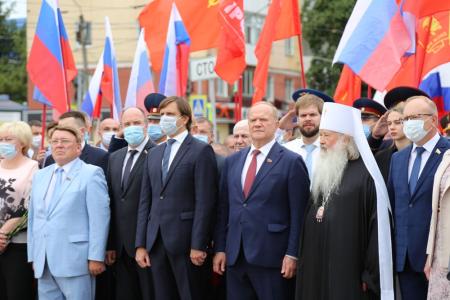Продолжается рабочий визит Г.А. Зюганова в Орел