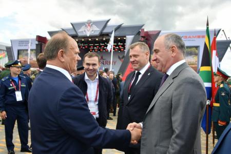 Г.А. Зюганов принял участие в церемонии открытия Международного военно-технического форума «АРМИЯ – 2021» и Армейских международных игр – 2021