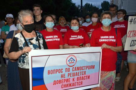 Донские депутаты-коммунисты провели встречу с избирателями