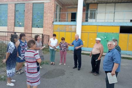 Секретари Тамбовского обкома КПРФ встретились с жителями г. Мичуринска