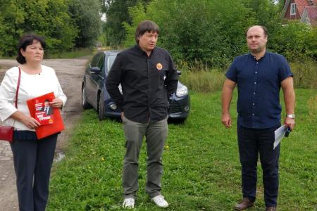 Денис Сидоров совместно с кандидатами-одномандатниками проводит совместные встречи с жителями районов Рязанской области