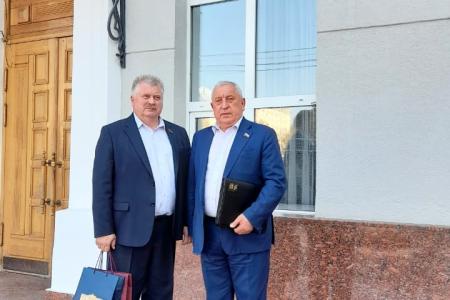 Н.М. Харитонов работает в Курганской области