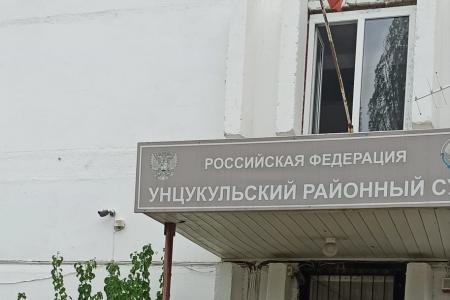 Дагестанские коммунисты провели одиночные пикеты