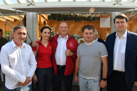 Г.А. Зюганов: Защитим пчел – обеспечим продовольственную безопасность!