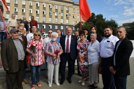 Завершился рабочий визит Г.А. Зюганова в Орел