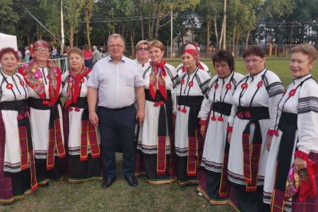 Московская область. Депутат-коммунист Александр Наумов принял участие в Дне микрорайона Ожерелье