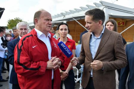Г.А. Зюганов: Защитим пчел – обеспечим продовольственную безопасность!