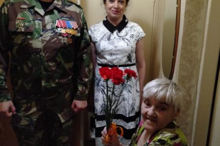 Калужские коммунисты поздравили ветеранов с праздником