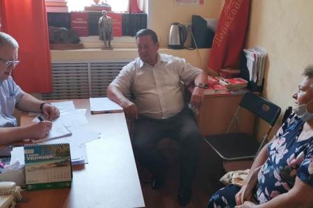 Московская область. Депутат-коммунист Александр Наумов провел приём граждан в Кашире