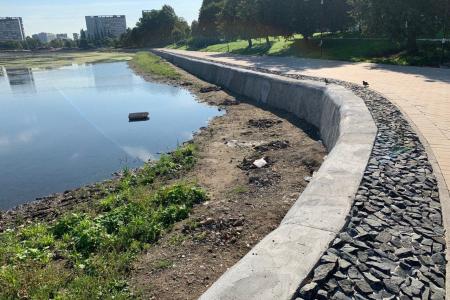 Москва. "Народная приемная" КПРФ в ВАО. Реконструкция Гольяновского парка и все прелести "бордюринга""
