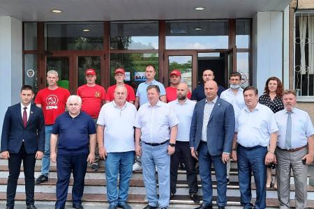 Академик В.И. Кашин оценил деятельность Пятигорского молочного комбината