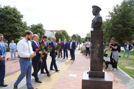 Г.А. Зюганов принимает участие в торжественных мероприятиях в Орле