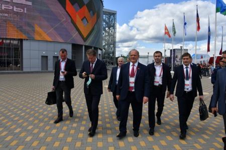 Г.А. Зюганов принял участие в церемонии открытия Международного военно-технического форума «АРМИЯ – 2021» и Армейских международных игр – 2021