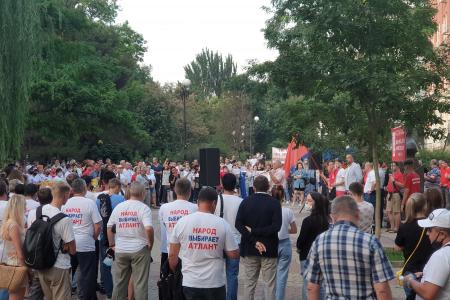 Донские депутаты-коммунисты провели встречу с избирателями