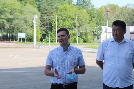 Амурская область. Вячеслав Мархаев и Роман Кобызов встретились с работниками культуры с. Тамбовка