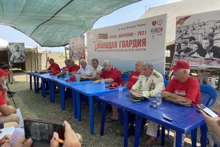 Александр Тарнаев: Лагерь «Молодая Гвардия» в Донузлаве должен стать государственным и постоянно действующим