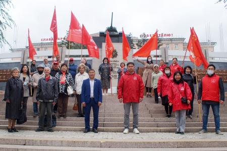 Коммунисты Бурятии провели акцию, посвященную окончанию Второй мировой войны
