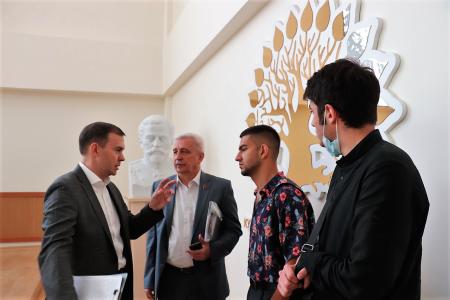 Юрий Афонин на встрече с кубанскими студентами: "КПРФ – это партия будущего!"