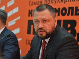 Д.Г. Новиков и челябинские коммунисты представили предвыборную программу «Десять шагов к власти народа» на пресс-конференции в газете «Комсомольская Правда - Челябинск»