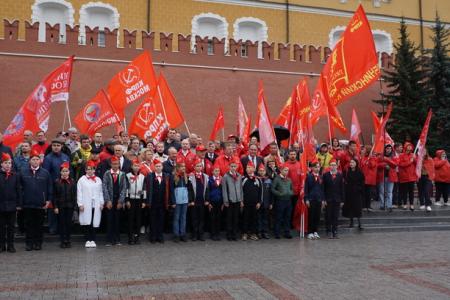 Поклон победителям