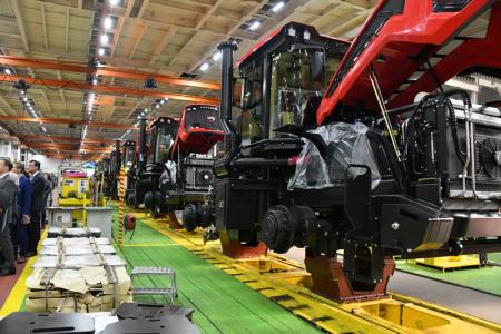 Г.А. Зюганов посетил Кировский завод в Санкт-Петербурге