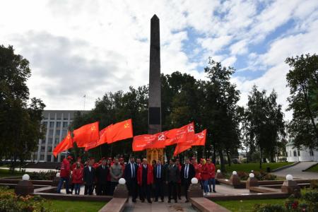Г.А. Зюганов в Нижегородском Кремле. Фоторепортаж