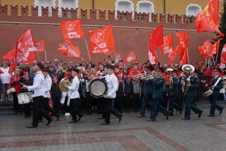 Поклон победителям
