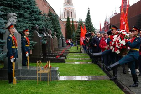 Поклон победителям