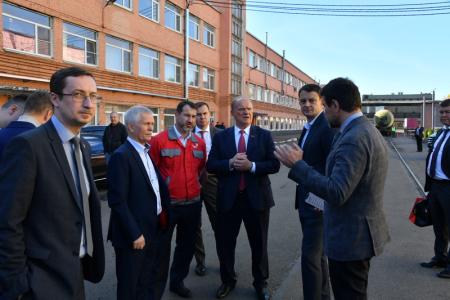 Г.А. Зюганов посетил Кировский завод в Санкт-Петербурге