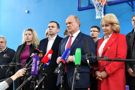 Г.А. Зюганов проголосовал на выборах депутатов Государственной Думы