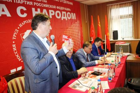 Лидер ставропольских коммунистов Виктор Гончаров: Добиваться проведения честных выборов!