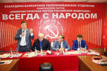 Лидер ставропольских коммунистов Виктор Гончаров: Добиваться проведения честных выборов!