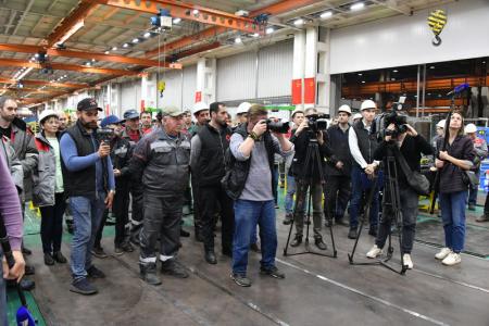 Г.А. Зюганов посетил Кировский завод в Санкт-Петербурге