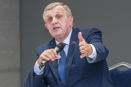 Кострома. Состоялся круглый стол «КПРФ против единороссов»